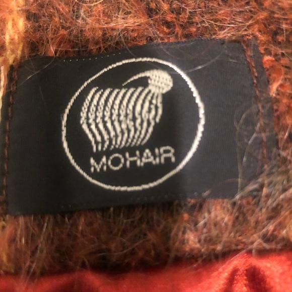 Vintage Andrew Stewart Mohair/ wool cape - Picture 11 of 16